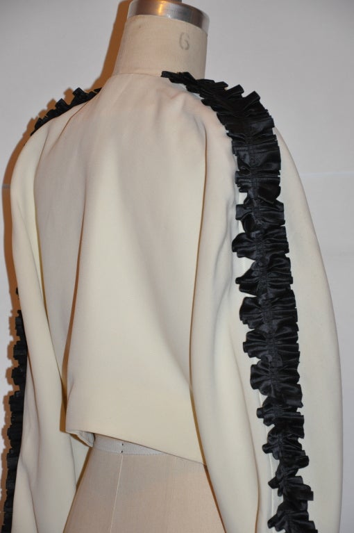 Women's Jiki of Monte Carlo beige wool with ribbon jacket