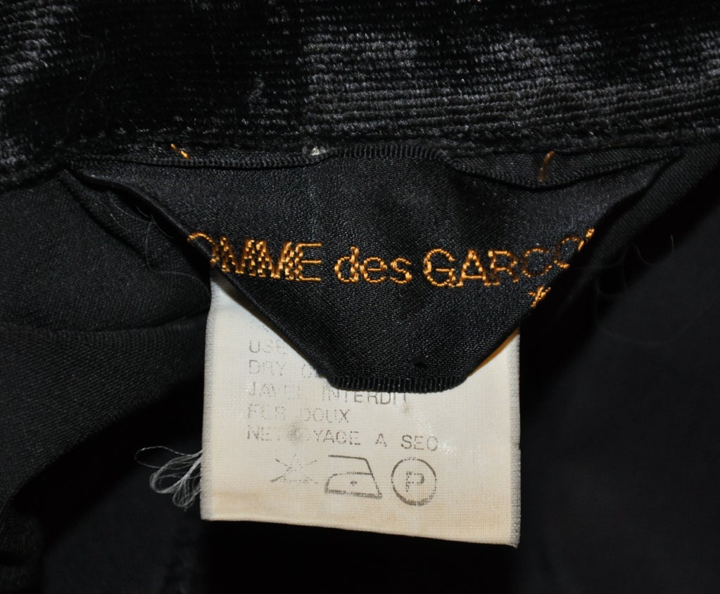 Comme des garcons black asymmetrical button top In Good Condition In New York, NY