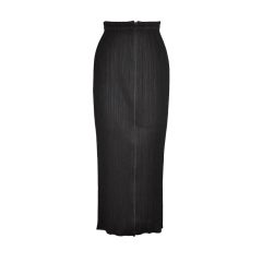 Issey Miyake black zipper-front maxi skirt 9