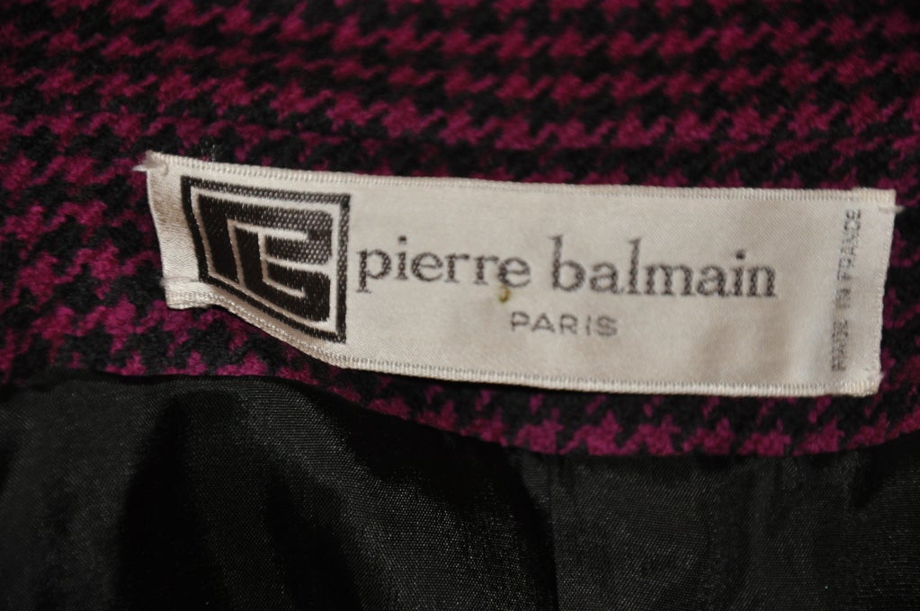 Nero L'ensemble nero e viola di Pierre Balmain in vendita