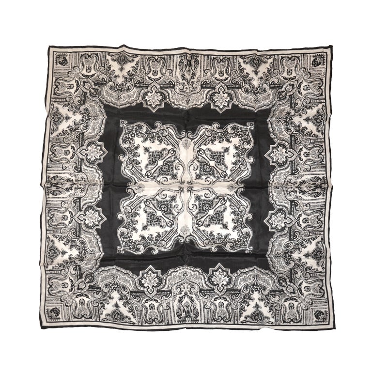 Pañuelo de seda Vera en blanco y negro