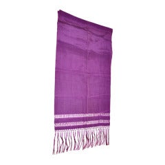 Sciarpa di seta pesante viola intenso con nappe in filo di seta