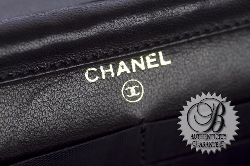 CHANEL Caviar Leather Wallet on a Chain WOC Bag 5