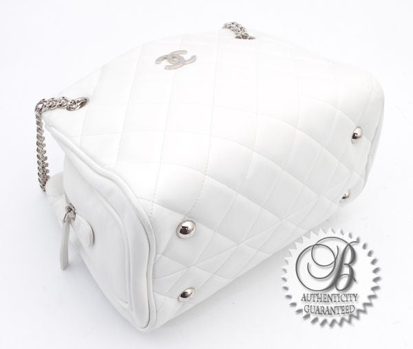 CHANEL White Lambskin Quilted Timeless Tote Bag Bijoux Chain For Sale 1