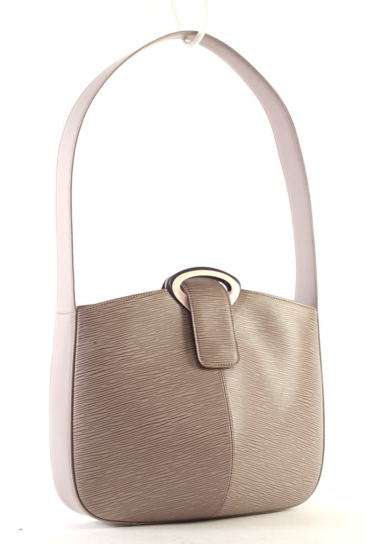 LOUIS VUITTON Lilac Epi Reverie Shoulder Bag