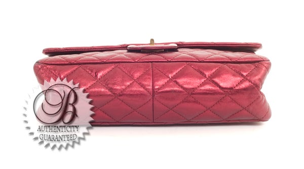 Women's CHANEL 2.55 227 Reissue Dark Red Fuschia Metallic Flap Bag For Sale