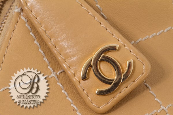 CHANEL Beige Leather Surpique Contrast Stitch Hobo Bag For Sale 2