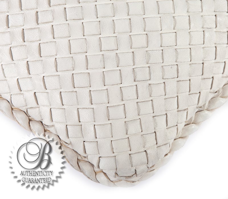 Women's BOTTEGA VENETA White Large Woven Hobo Bag For Sale