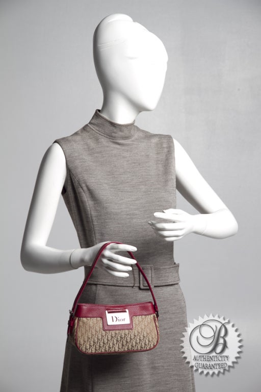 CHRISTIAN DIOR Beige w Red Trim Monogram Pochette Bag For Sale 6