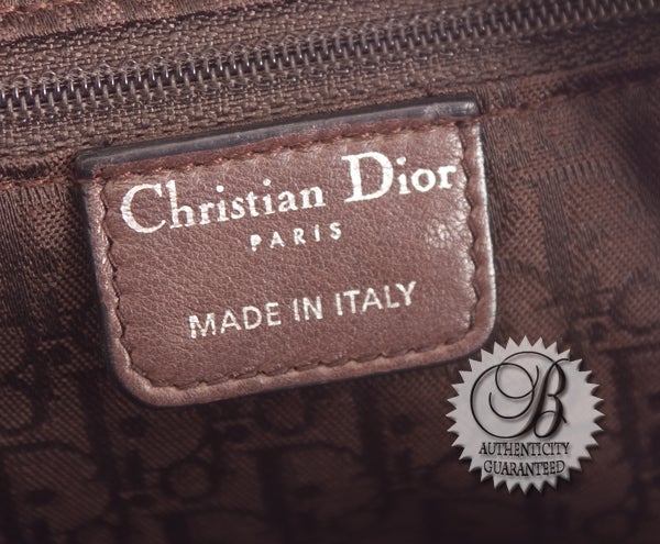 CHRISTIAN DIOR Croc-Stamped Patent Leather Gaucho Bag For Sale 4