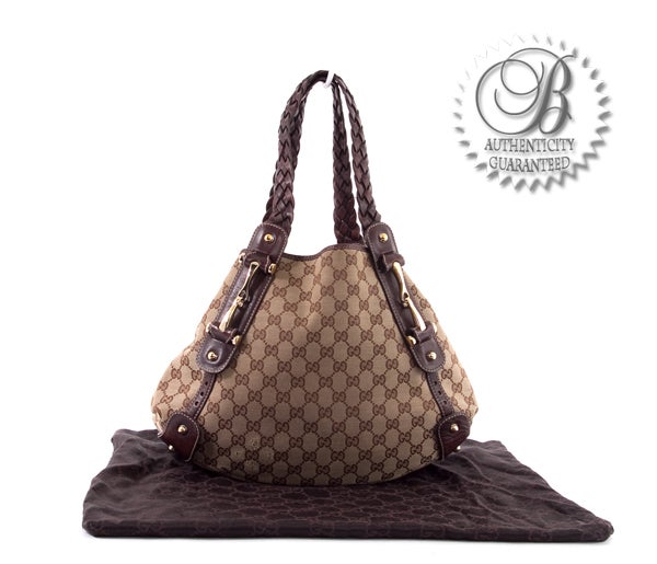 GUCCI Monogram GG Pelham Classic Braided Handles Shoulder Bag For Sale 4