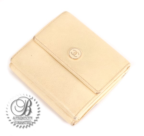 Women's CHANEL Ivory French Purse Wallet For Sale