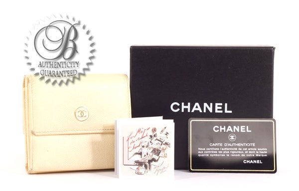 CHANEL Ivory French Purse Wallet For Sale 6