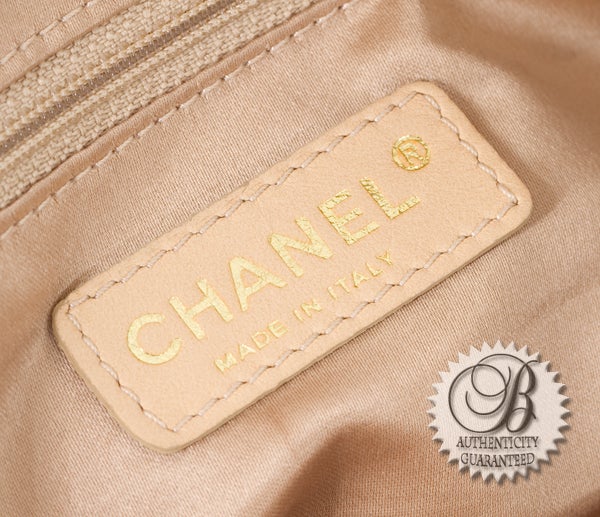 CHANEL Rock and Chain Oversized Boston Duffel Bag Handbag For Sale 2