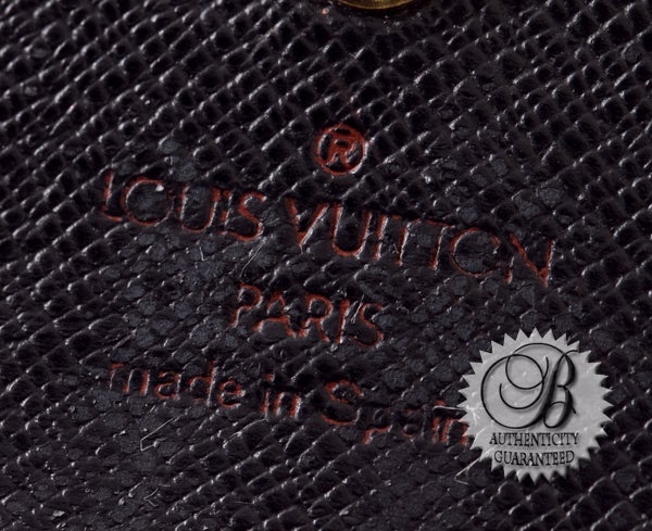 LOUIS VUITTON Black Epi International Wallet For Sale 3
