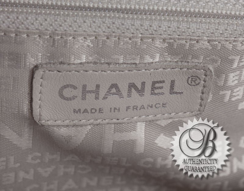 CHANEL Ivory Patent Leather Cube Quilted Flap Bag For Sale 6