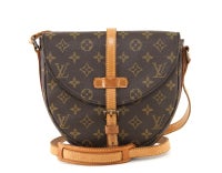 Chantilly leather crossbody bag Louis Vuitton Brown in Leather - 31927471