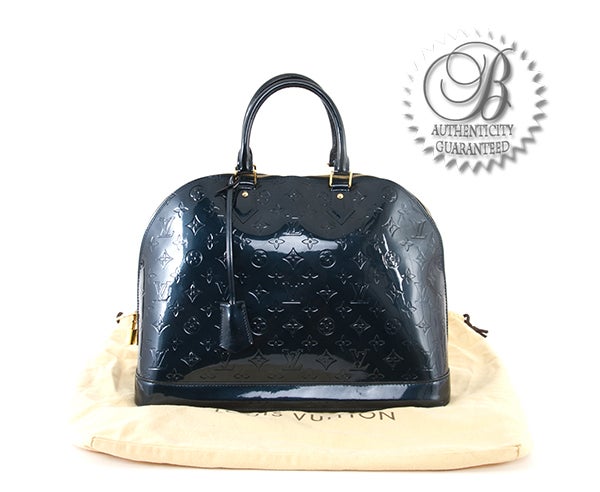 Louis Vuitton Bleu Nuit Vernis Alma MM Bag For Sale 7