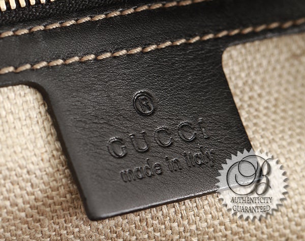 Gucci Monogram GG Pelham Classic Braided Handles Shoulder Bag For Sale 5
