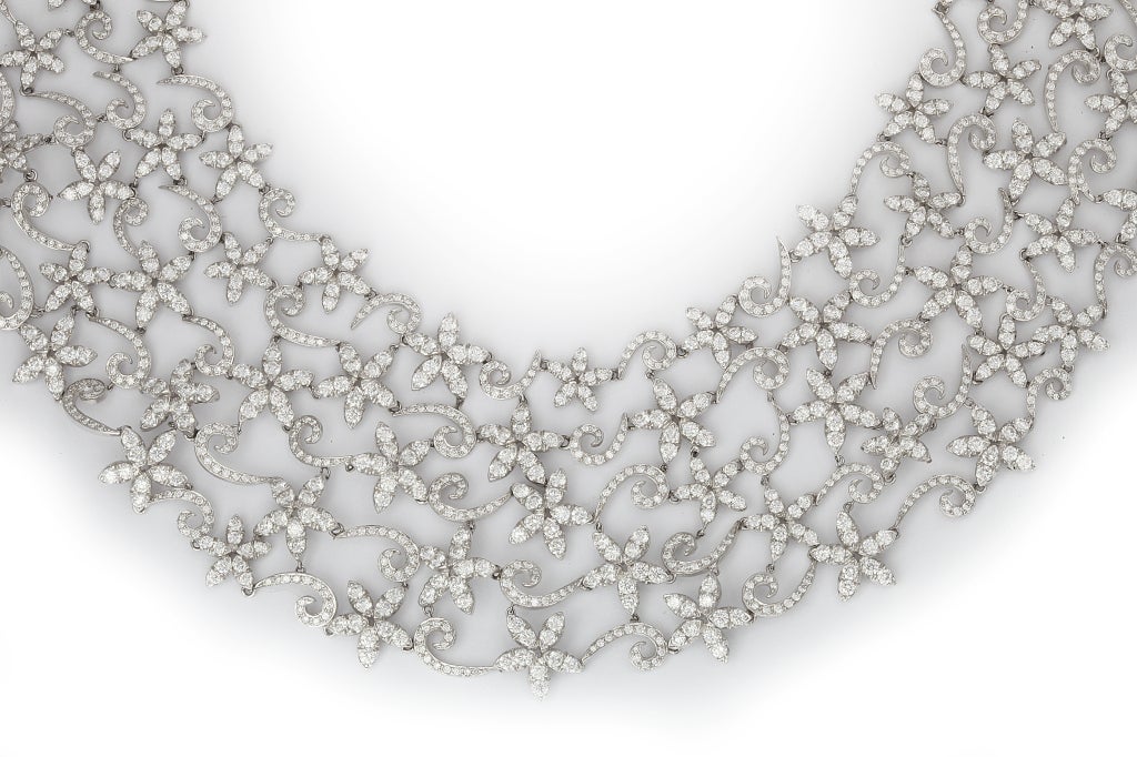 Impressive Diamond Floral Necklace