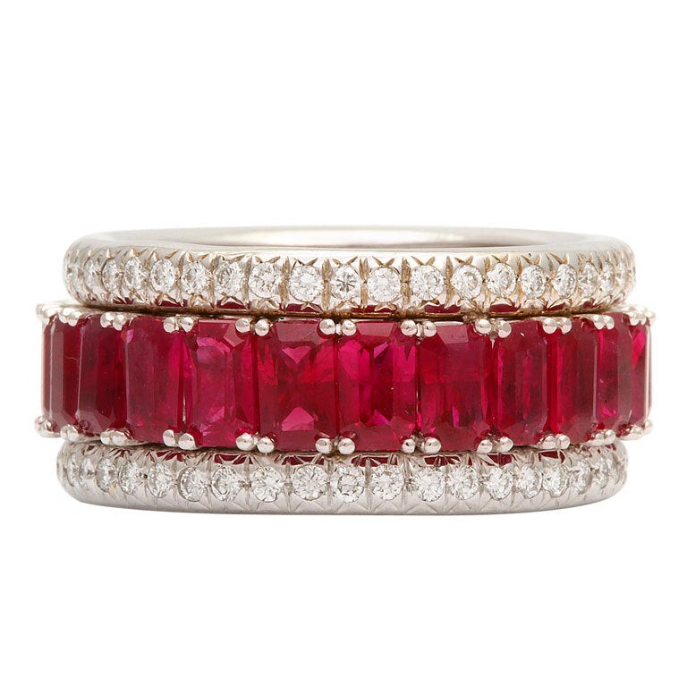 Vibrant Ruby Diamond Ring For Sale