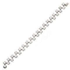 Gorgeous Floating Diamond Bracelet, 25.20 Carats