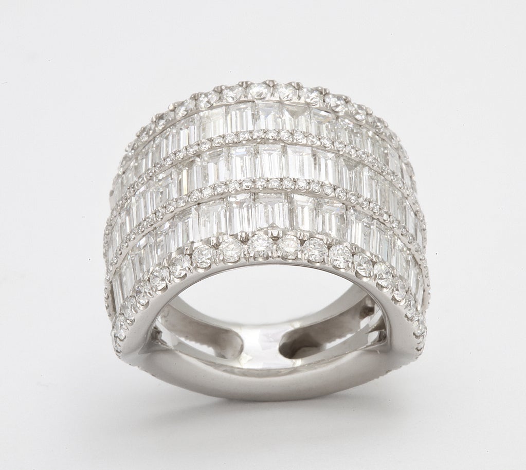 Bague surdimensionnée baguette et ronde