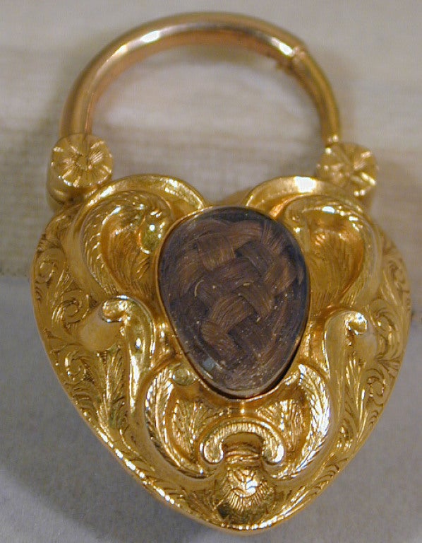 Antique Garnet and Gold Heart Lock In Excellent Condition In Baltimore, MD