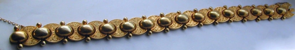 Women's Antique Gilt Metal Collar