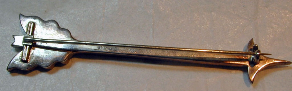 Victorian Antique Scottish Agate Arrow Pin