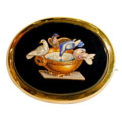 Antique Micro Mosaic Brooch of the Doves of Pliny set in Gold