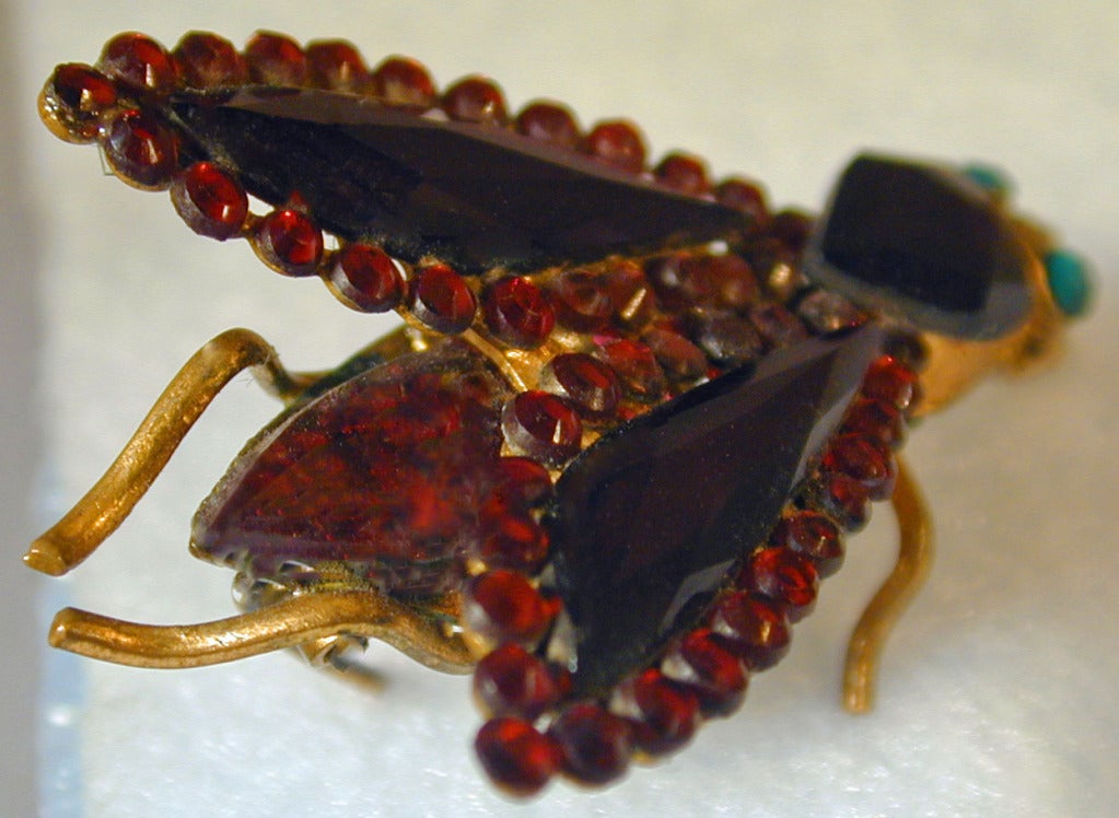 Antique Vauxhall Mirrored Glass Bug Brooch In Excellent Condition In Baltimore, MD