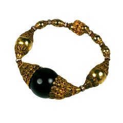 Chanel Bracelet en bakélite noire en caoutchouc filigrane