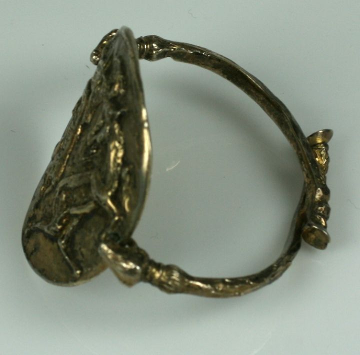 Raro bracciale Capricorno in argento dorato, Chanel by Goossens In condizioni ottime in vendita a Riverdale, NY