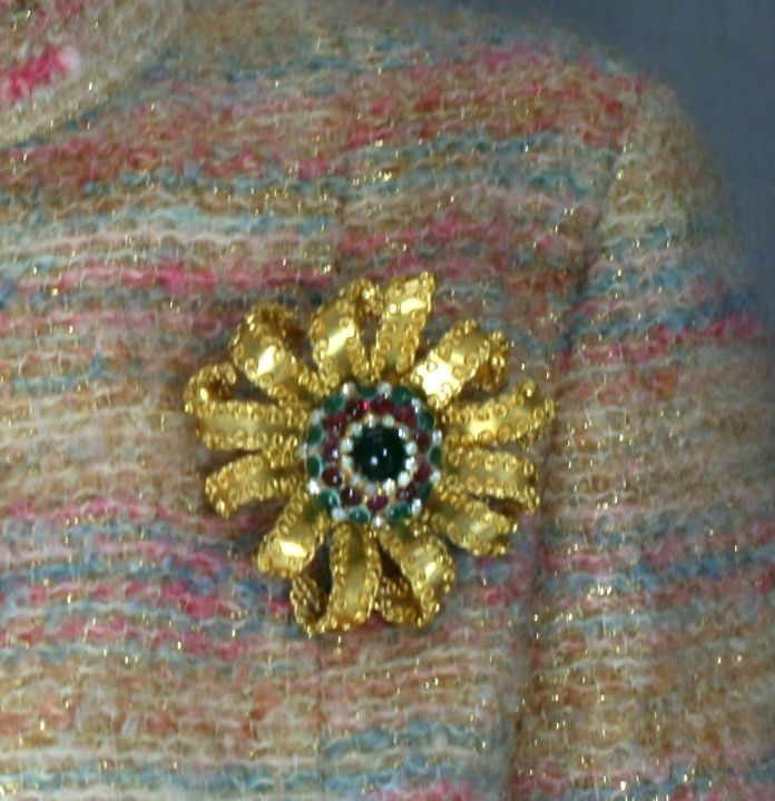 Chanel Gilt Flower Brooch: Workshop Gripoix In Excellent Condition For Sale In Riverdale, NY
