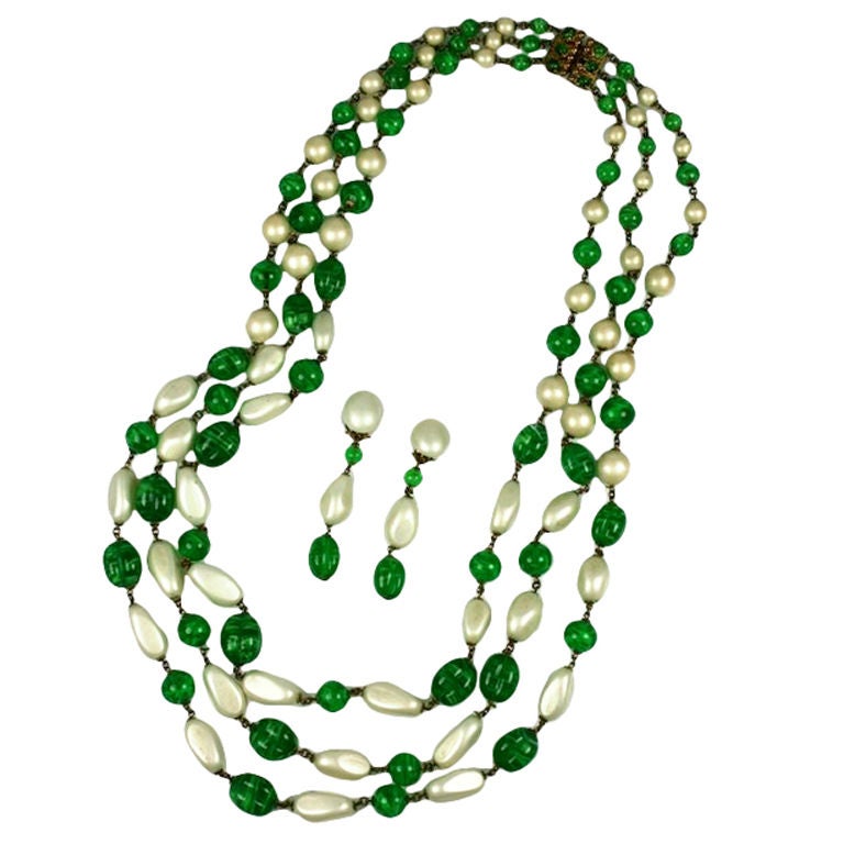 Massive Faux Pearl and Emerald Sautoir Necklace, Chanel For Sale