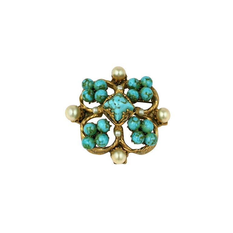 Chanel Renaissance Quatrefoil Brooch For Sale