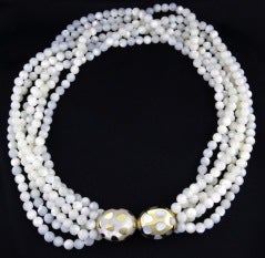 TIFFANY & CO Mother of Pearl Necklace
