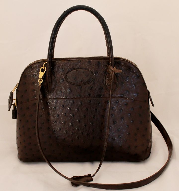 Hermes chocolate brown ostrich 30cm Bolide. This item is in good pre-owned condition.