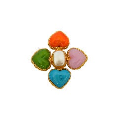 Vintage Chanel Gripoix Poured Glass Heart Brooch