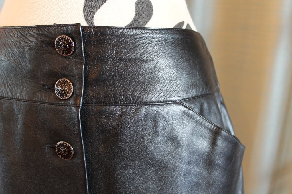 chanel leather mini skirt