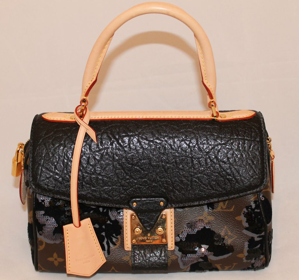 Louis Vuitton LTD edition monogram sequin "fleur de jais" bag