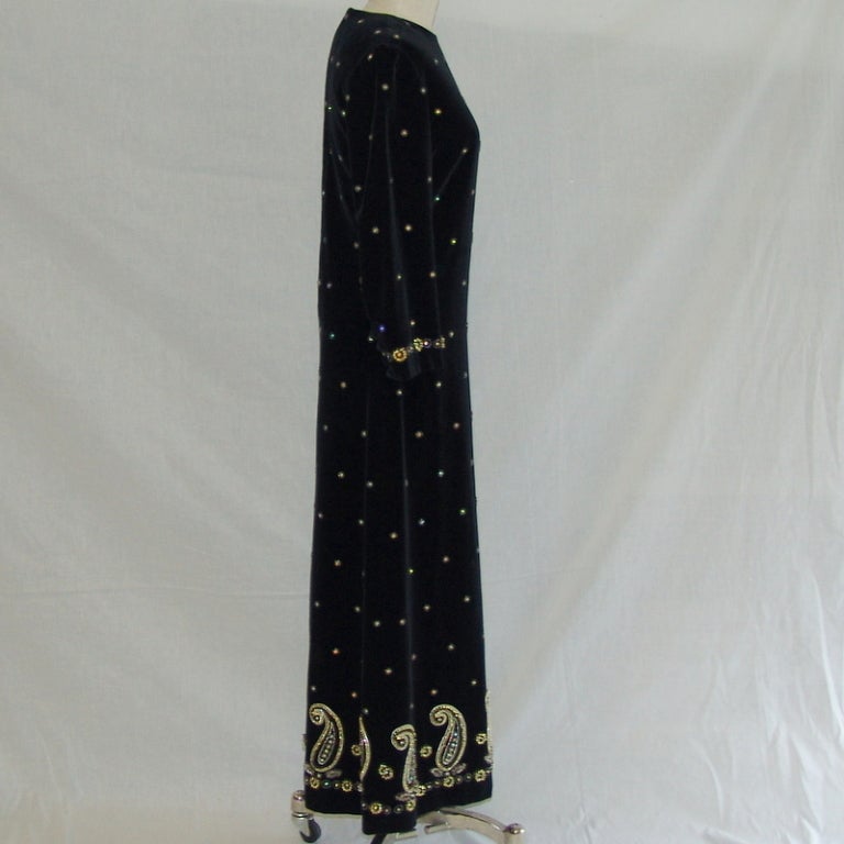 Vintage black velvet gown, with rhinestones design.  Size 10