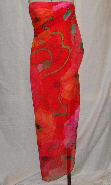 Bob Mackie red floral silk gown, length 50