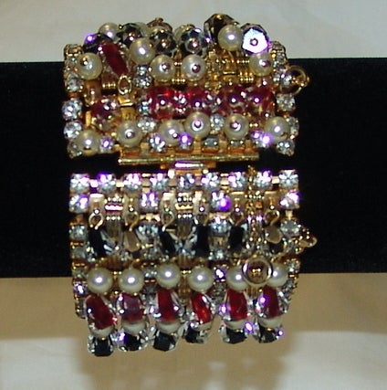 Women's Vintage Hobe Gold, Pearl, Red, and Black Crystal Bracelet