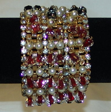 Vintage Hobe Gold, Pearl, Red, and Black Crystal Bracelet 1