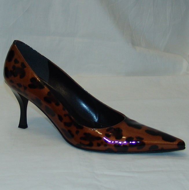 Stuart Weitzman patent leather shoes with a leopard print, heel 3