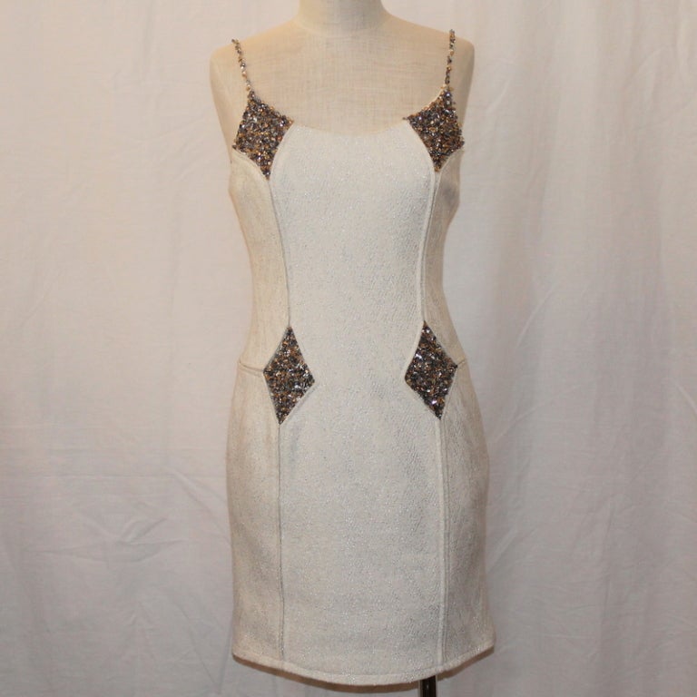 Carolina Herrera white dress with lightly beaded detail, size 4