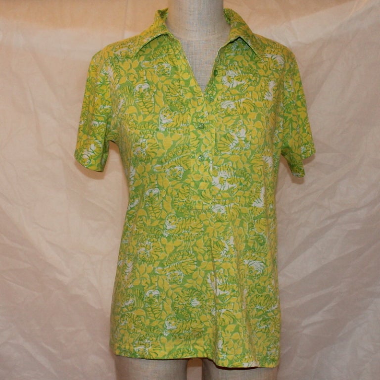 Vintage Lilly Pulitzer green and yellow cotton polo shirt with tiger design, size med
