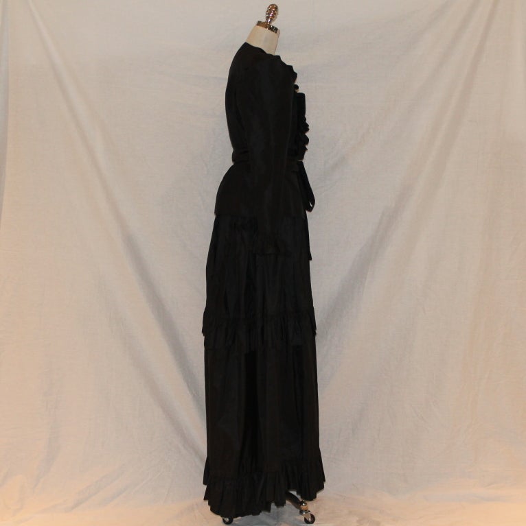 Vintage Yves Saint laurent Black Silk Taffeta Top/Skirt - 80's In Excellent Condition In West Palm Beach, FL